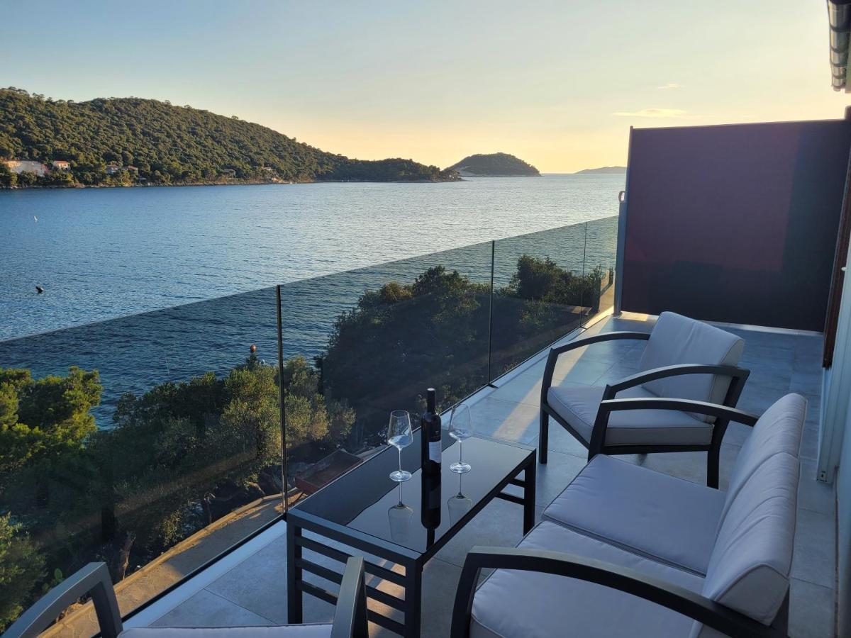 Dragovoda Bay Uble Екстериор снимка